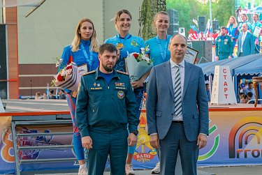 В Оренбурге стартовал чемпионат и первенство МЧС России по пожарно-спасательному спорту